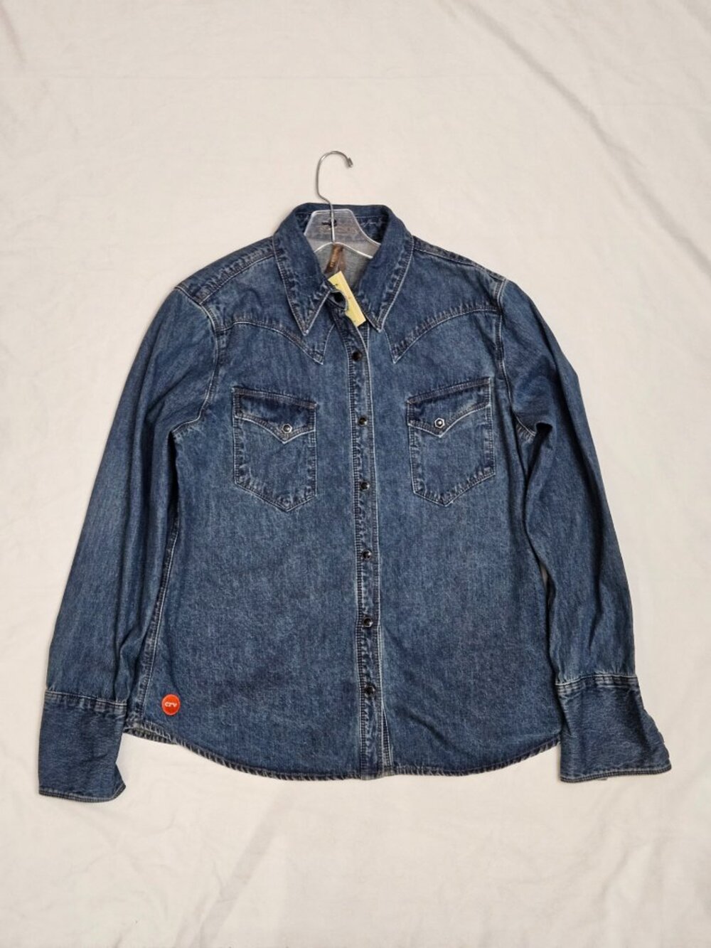 Stetson Western Cowgirl size Large, Medium Wash Denim Western Pearl Snap Shirt